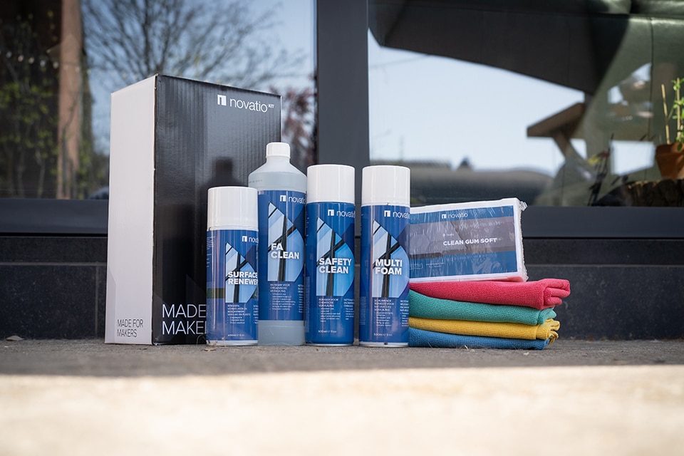 Gamma voor het droogsmeren, waterdicht maken en reinigen  1