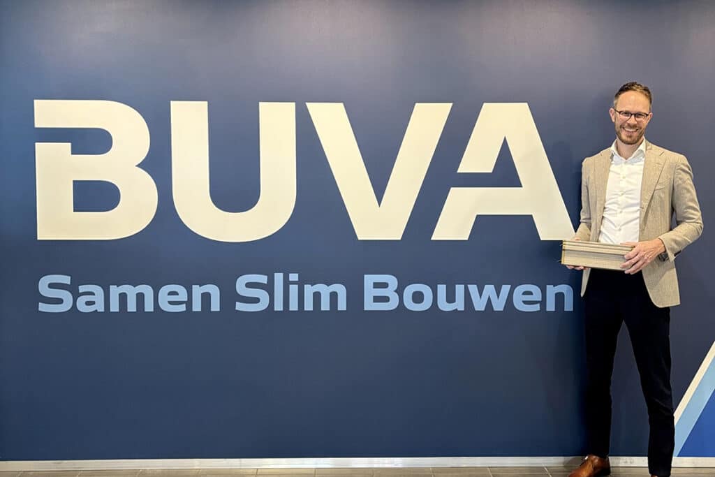 Duopresentatie van duurzame maatoplossingen voor de kozijnproducent