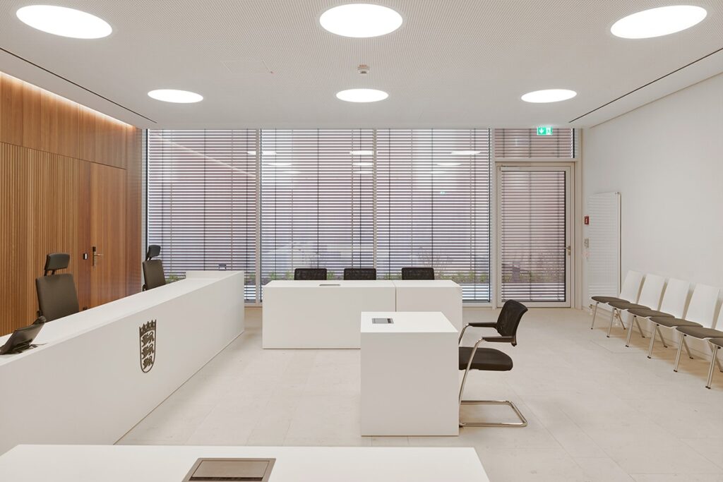 Architectural sophistication with exterior blinds 3