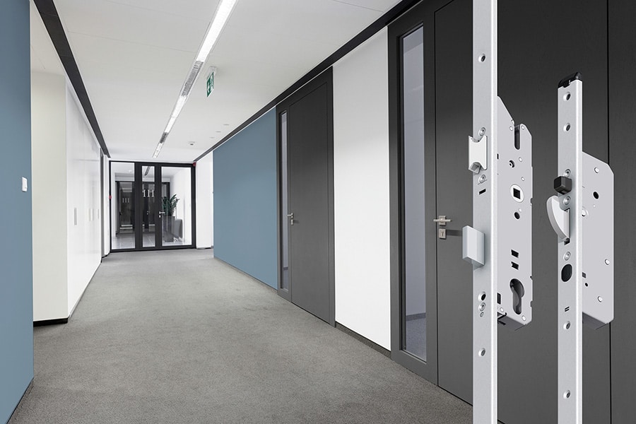 Innovatief hang- en sluitwerk voor kunststof en aluminium profielen  6