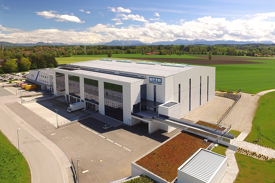 Specialist presenteert zijn expertise in het afdichten en verlijmen voor glas, ramen en gevels 3