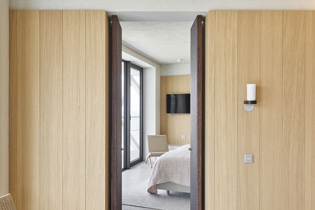 Onzichtbare hoteldeuren met opmerkelijk installatiegemak 3