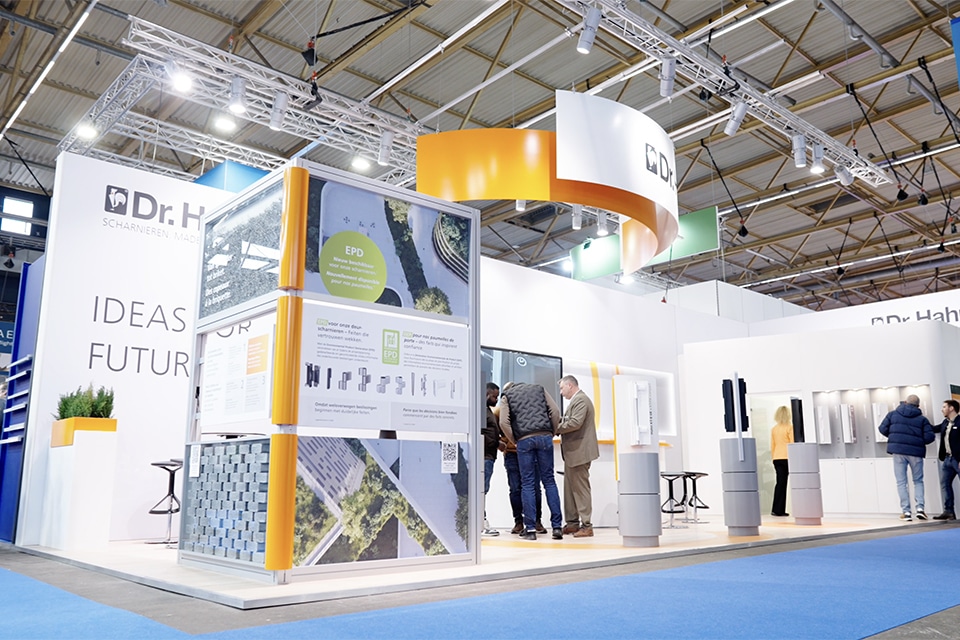 New hidden valve band from Dr. Hahn at Polyclose 6