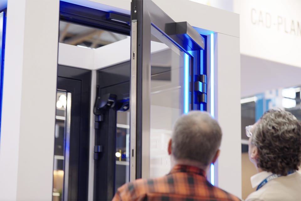 GEZE toont op Polyclose de balans tussen veiligheid en toegankelijkheid 2