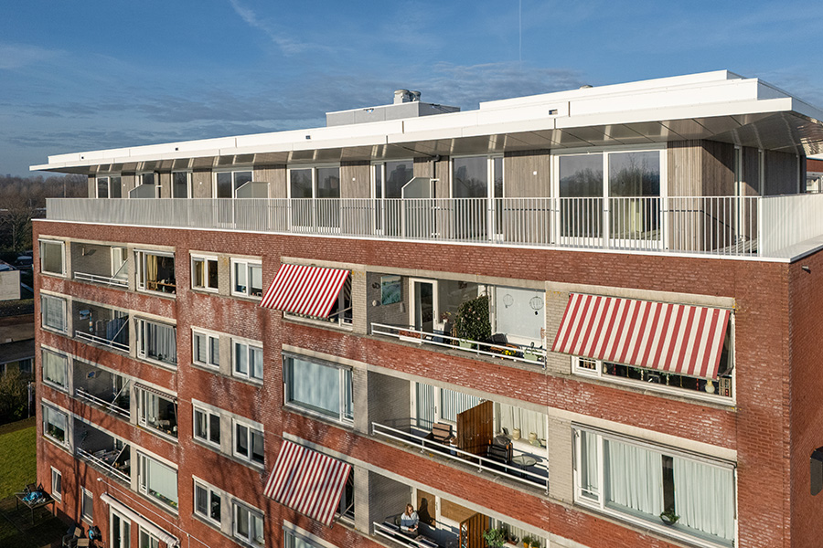 Expansion De Klapwiek Rotterdam. Optopper(t) in wood 2