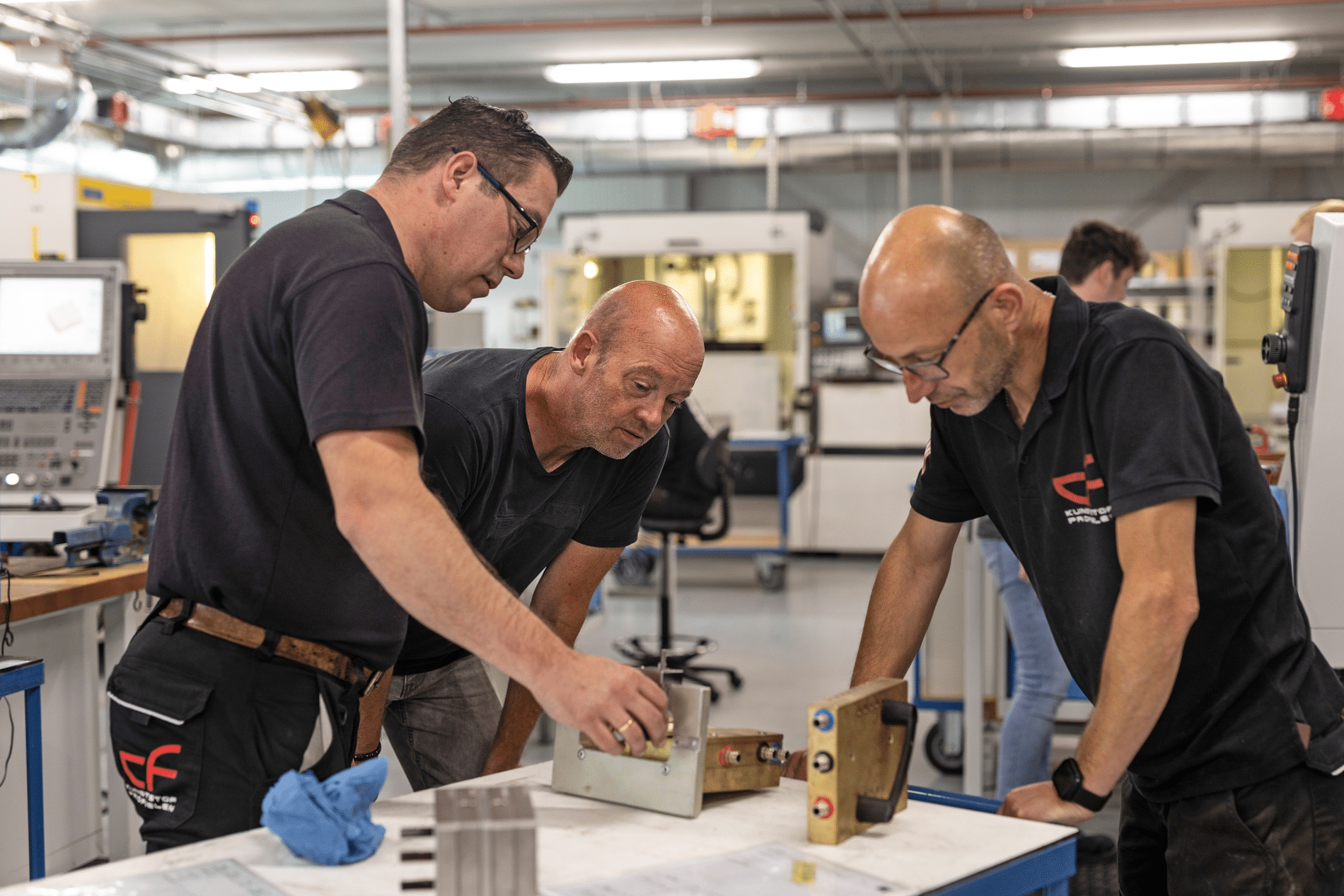 Specialist in kunststof profielen biedt breed assortiment voor zonwering, ramen en deuren 2