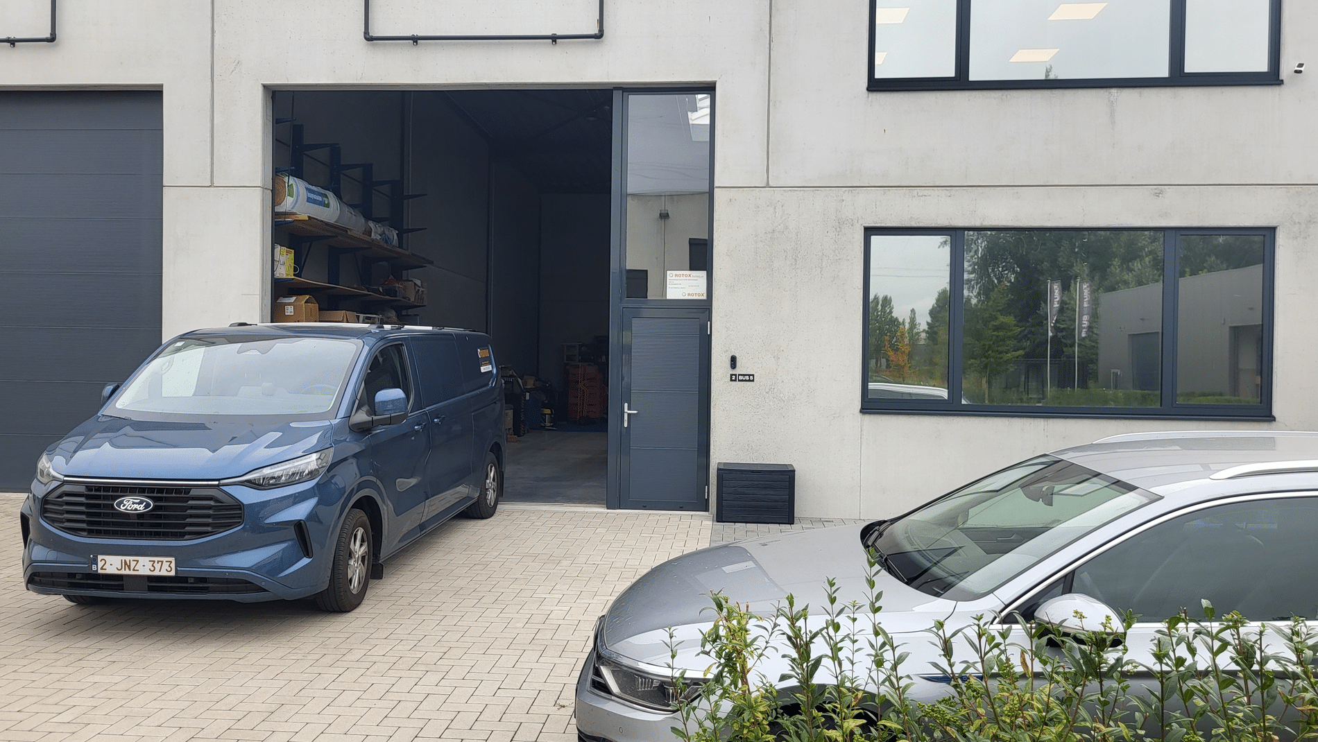Machinebouwer start Benelux-filiaal om klanten nog beter te helpen. 4